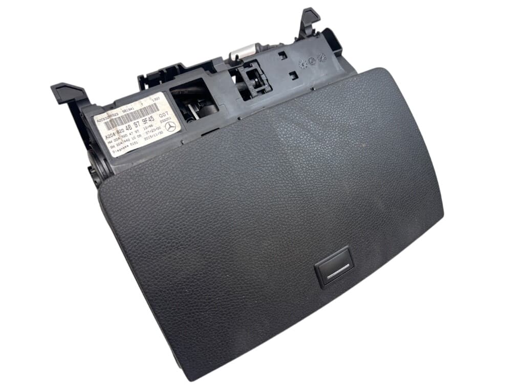 MERCEDES-BENZ A2048204697 Dash screen MERCEDES-BENZ C-CLASS (W204) (2007-2013)