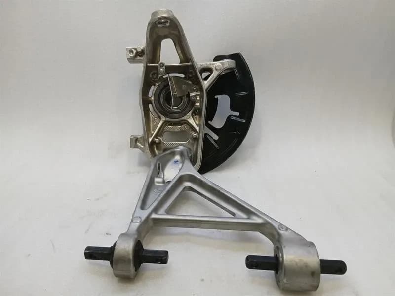 FERRARI Ferrari Roma F169 Left Front Hub 867707 F169M Amalfi Wheel Bearing Housing Front Left
