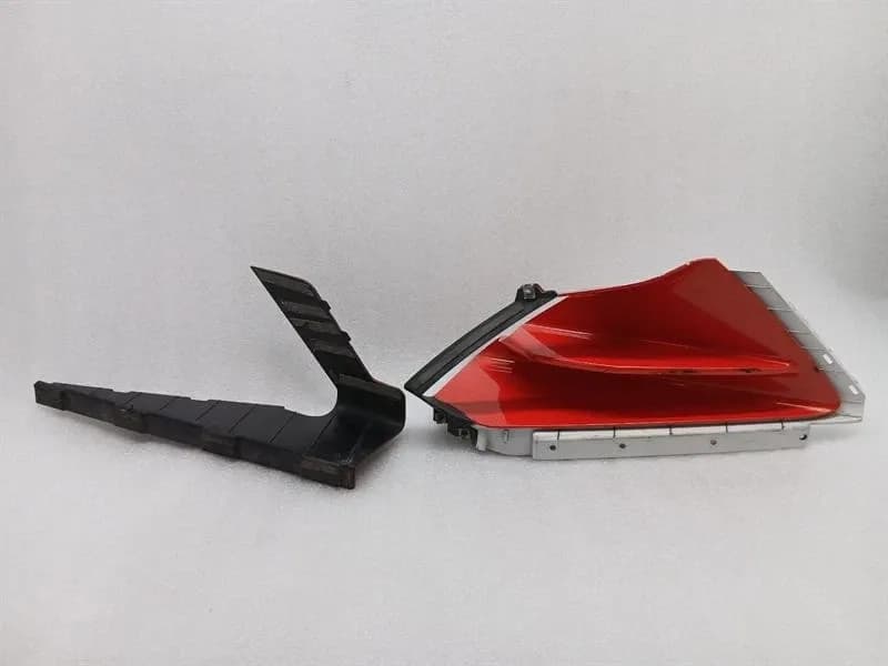 LAMBORGHINI Lamborghini Huracan LP640 EVO Right Side Grill 4T0853654C Right Trim