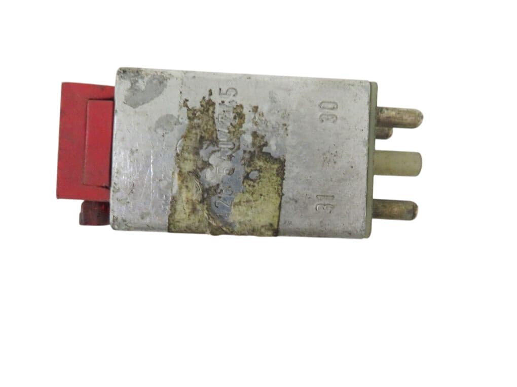 1265404745 A1265404745 Relays, other MERCEDES-BENZ S-CLASS (W126) (1979-1991)