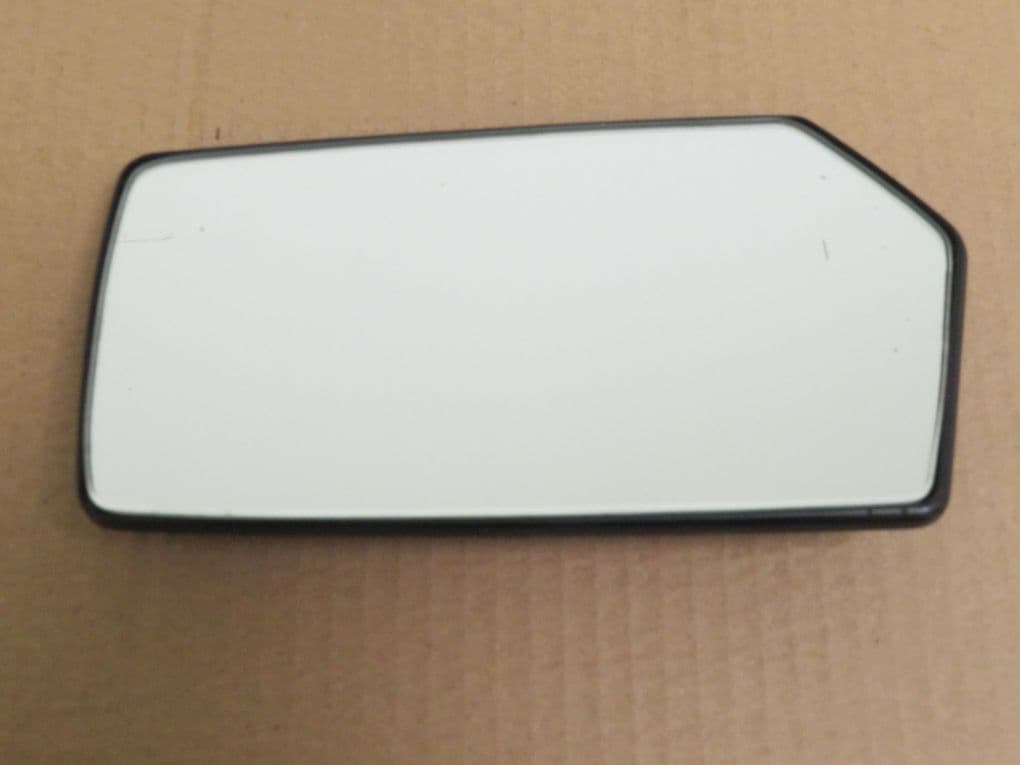MERCEDES-BENZ A1268101321 A1268100521 1268101321 1268100521 1268110522 A1268110522 Mirror glass left MERCEDES-BENZ S-CLASS (W126) (1979-1991)