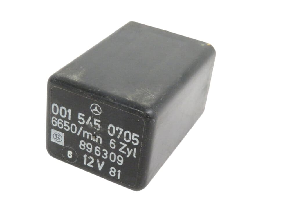 MERCEDES-BENZ 0015450705 A0015450705 Fuel delivery Pump Relay MERCEDES-BENZ S-CLASS (W126) (1979-1991)